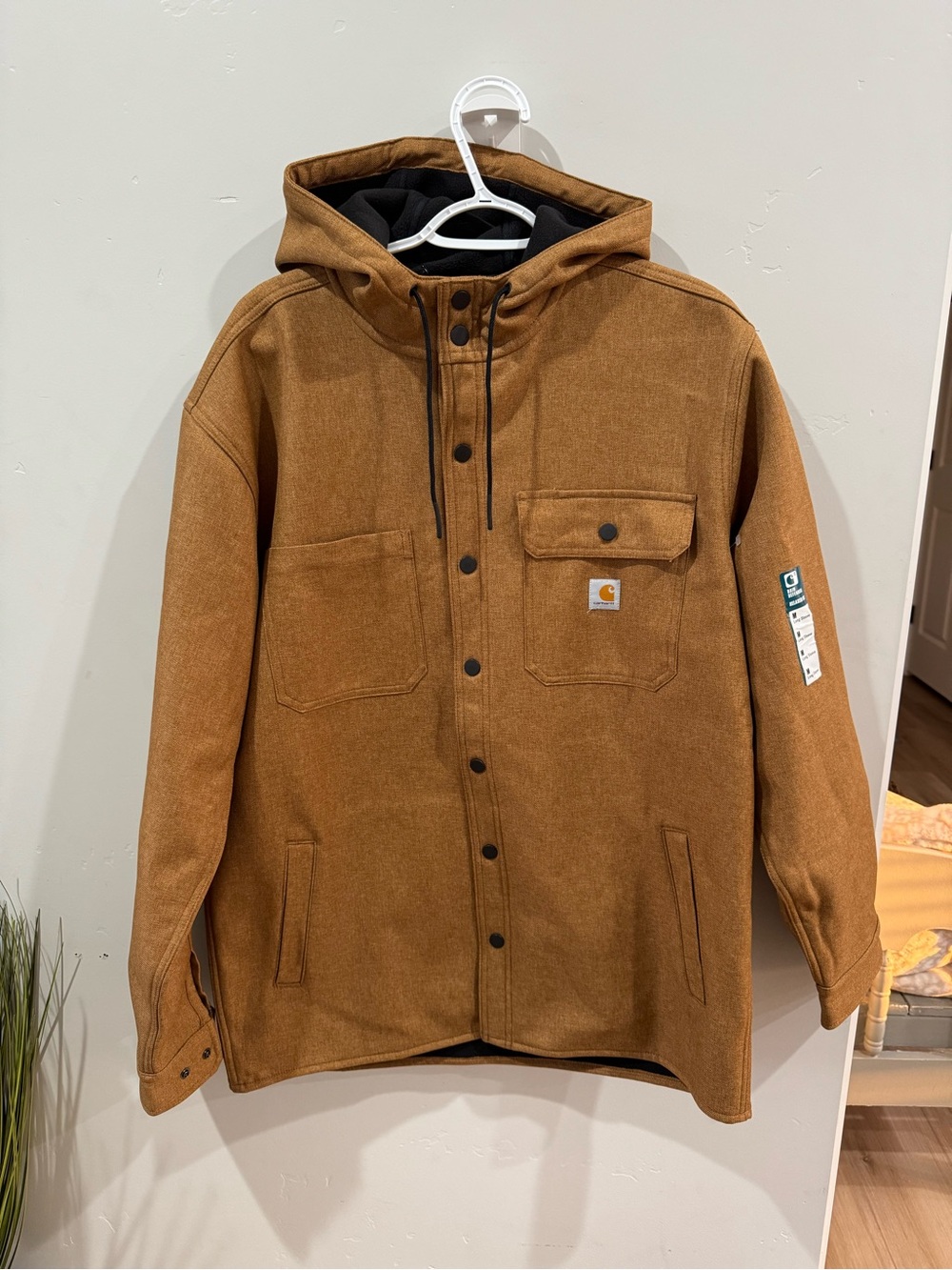Carhartt Brown men’s heavyweight rain defender jacket size medium and new